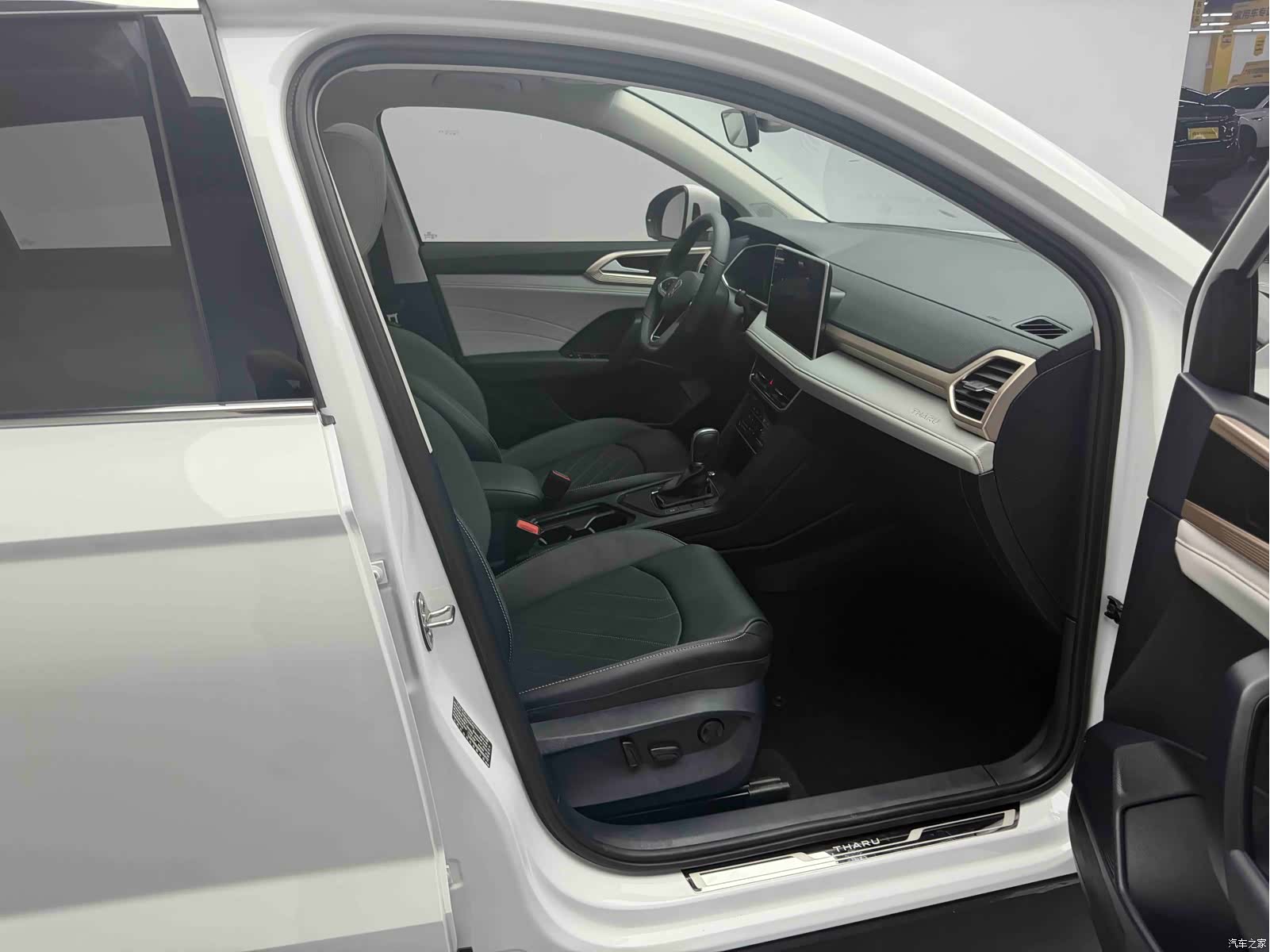 Volkswagen Tharu, 2024 4