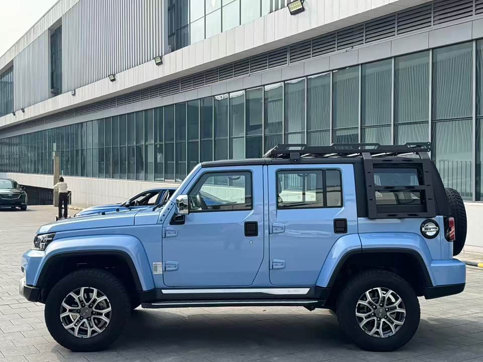 Beijing BJ40
