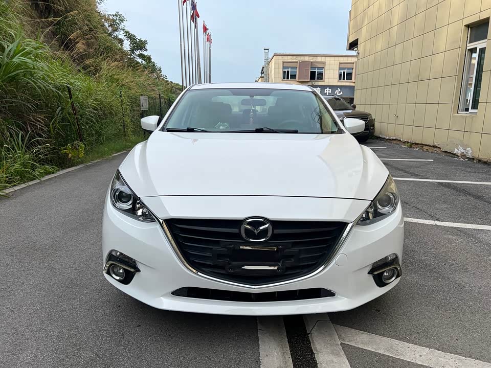 Mazda 3 Angkesaila Mazda 3 Angkesaila