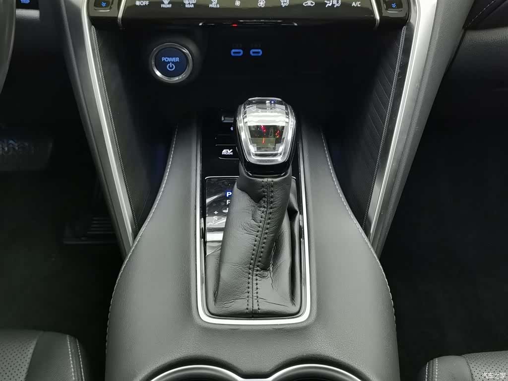 Toyota Harrier, 2023 13