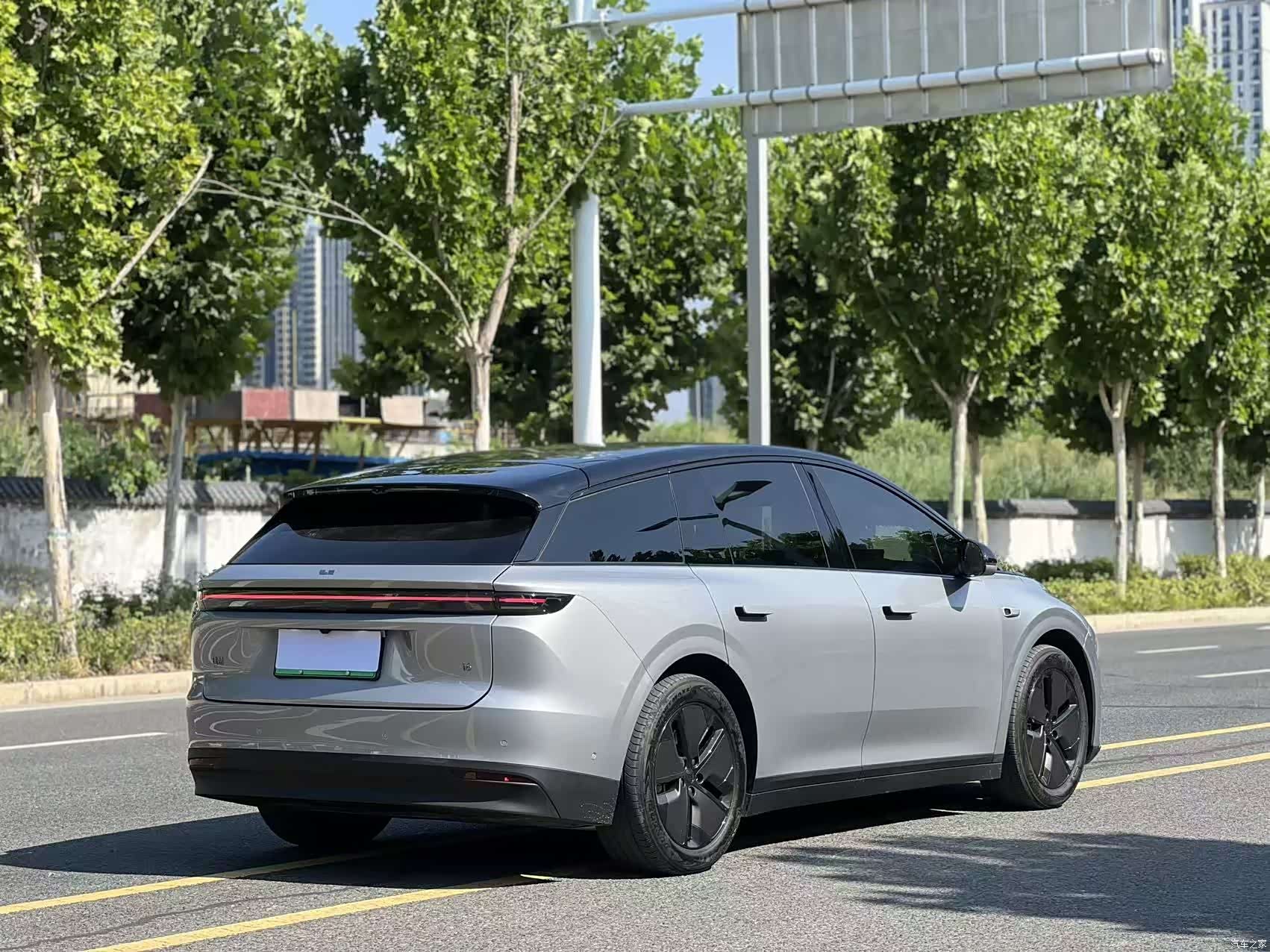 Li Auto i6, 2026 12