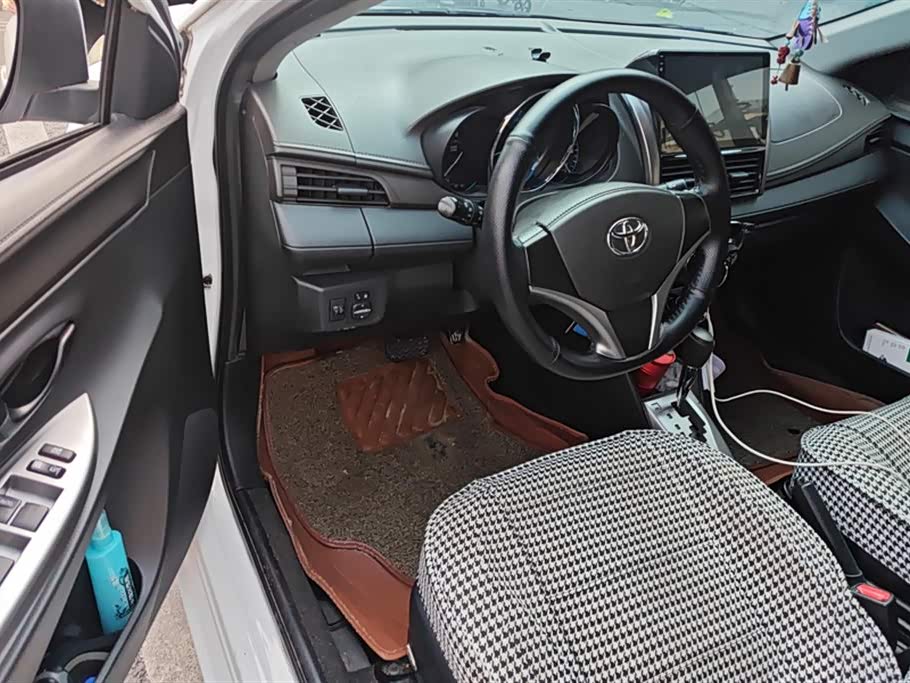 Toyota YARiS L Zhixuan