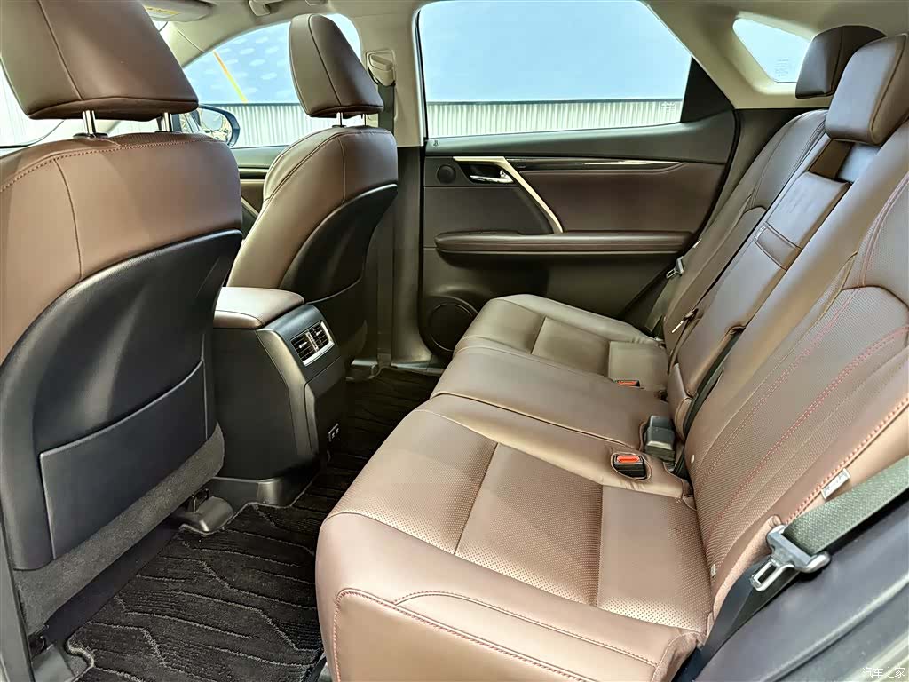 Lexus RX, 2021 16