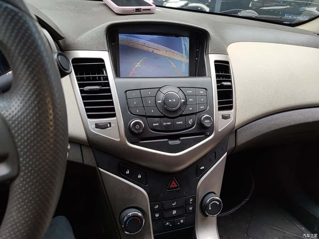 Chevrolet SL, 2016 13