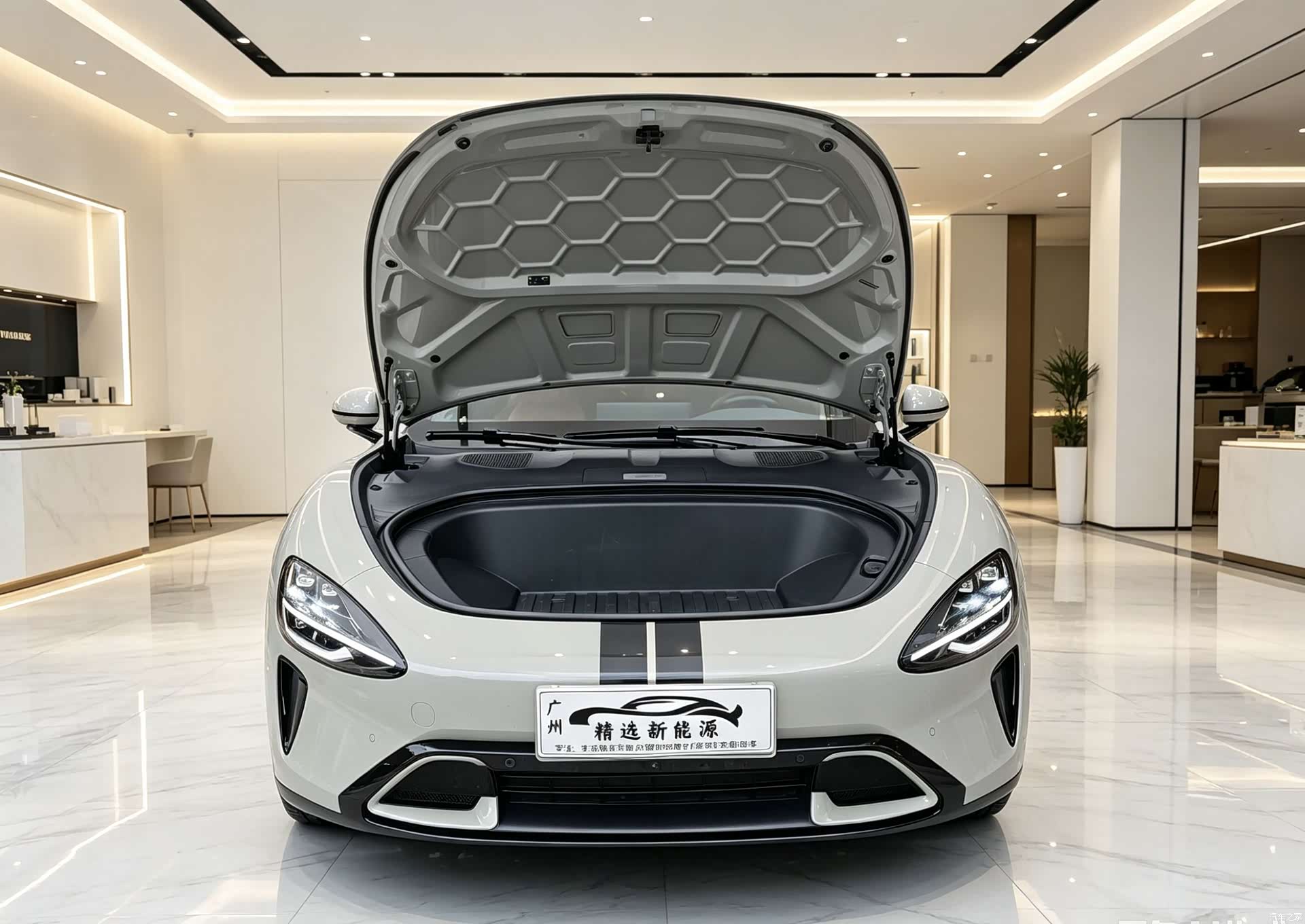 Xiaomi SU7, 2025 16