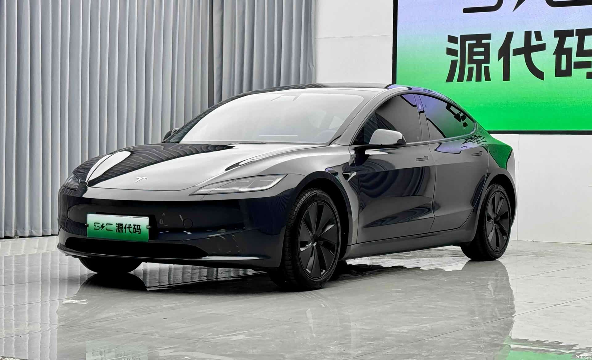 Tesla Model 3, 2025 все фото
