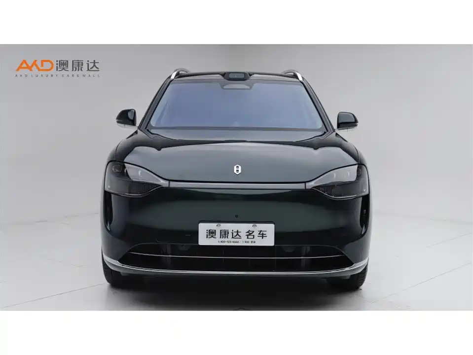 AITO Ask the world M9