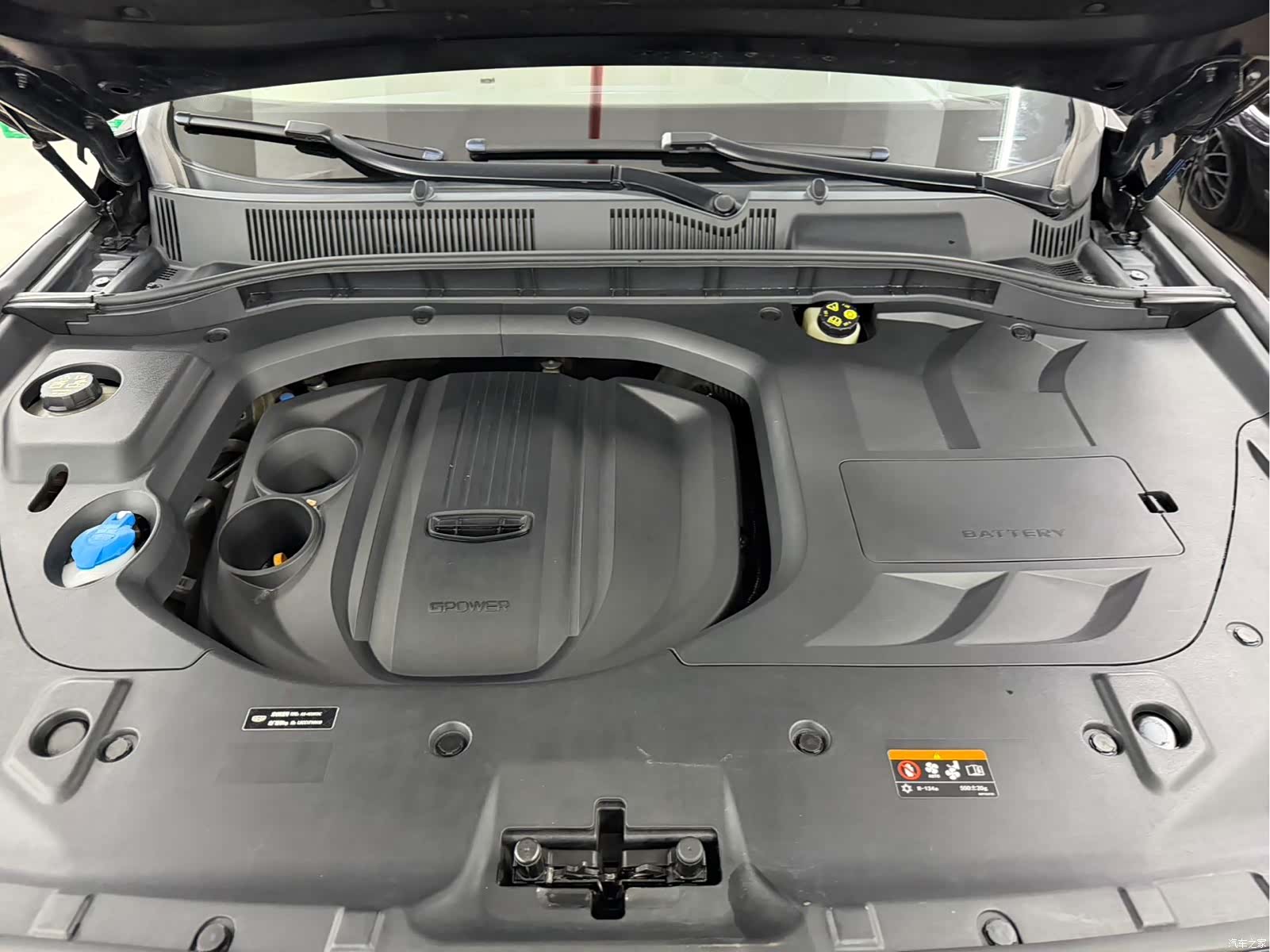 Geely Boyue, 2021 15