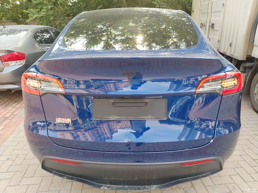 Tesla Model Y, 2021 6