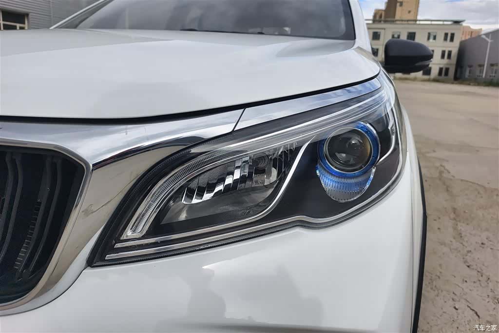 Geely X3, 2022 все фото