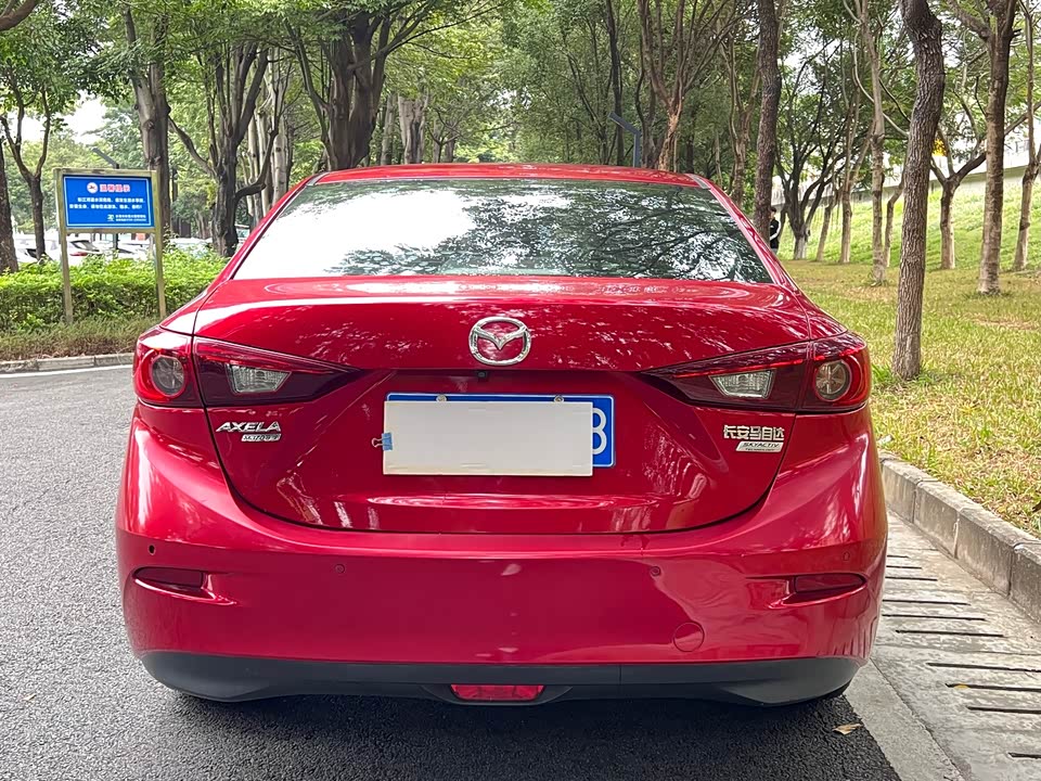 Mazda 3 Angkesaila