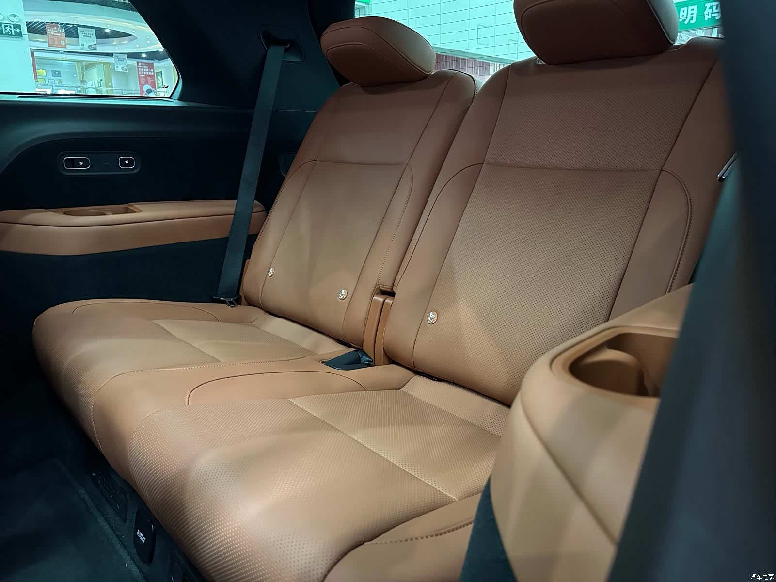 Li Auto L8, 2025 все фото