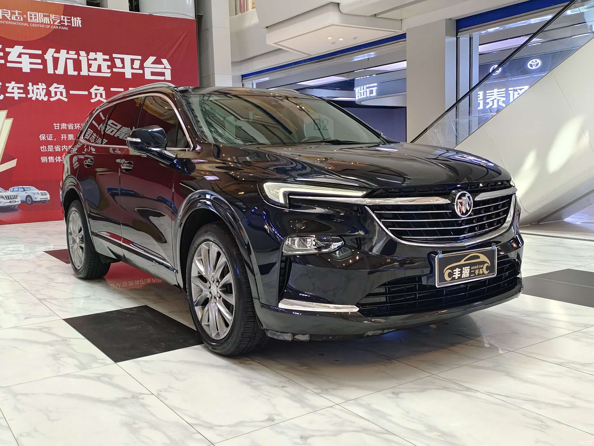 Buick Enclave, 2022 3