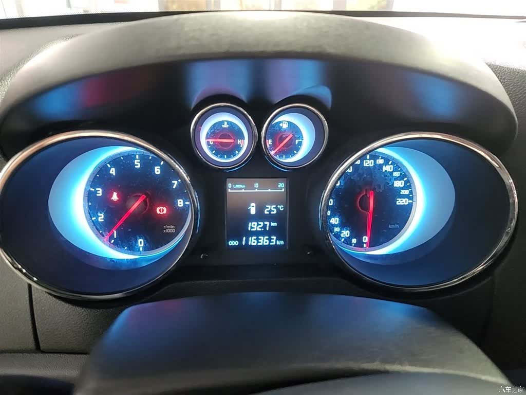 Changan CS35, 2015 12