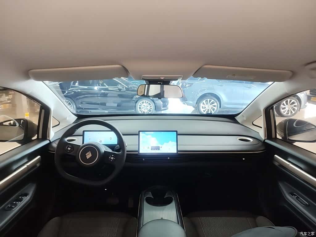 Wuling 360, 2024 10