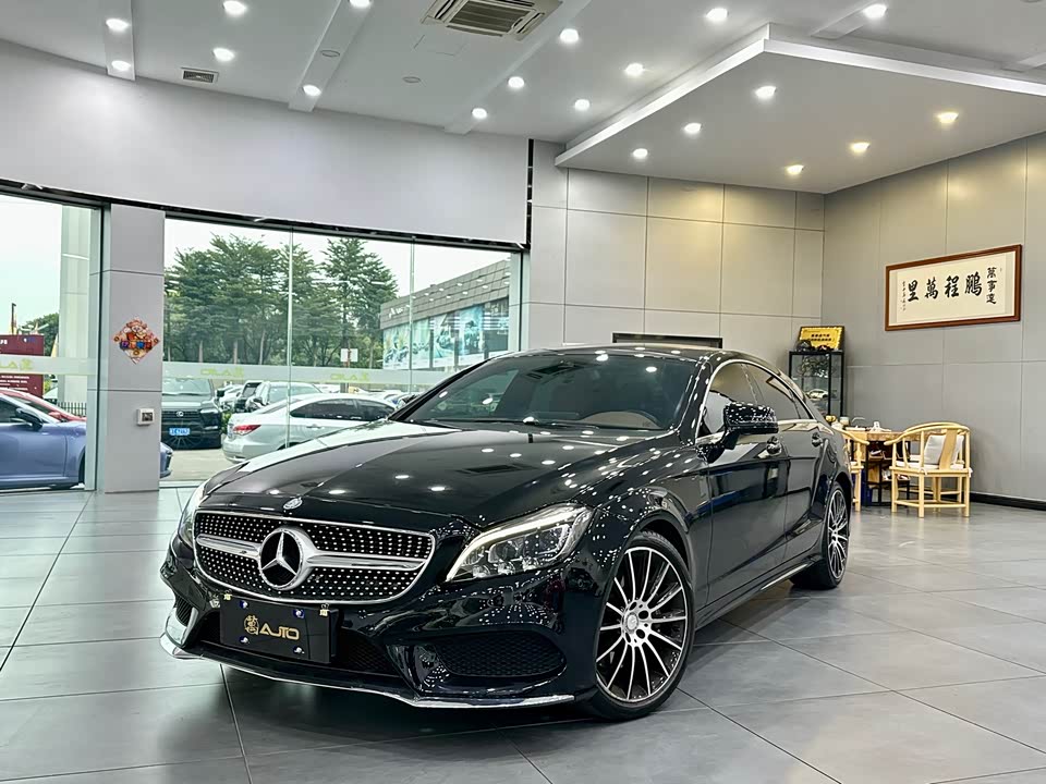 Mercedes-Benz CLS
