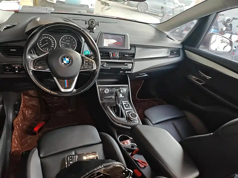 BMW 2 series station wagon