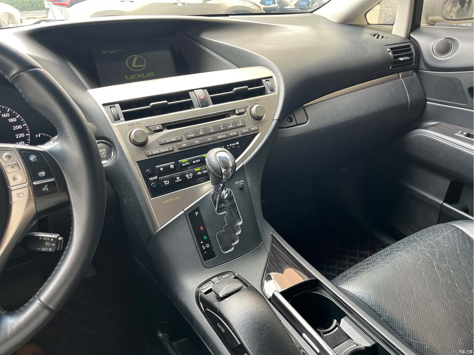 Lexus RX, 2013 16