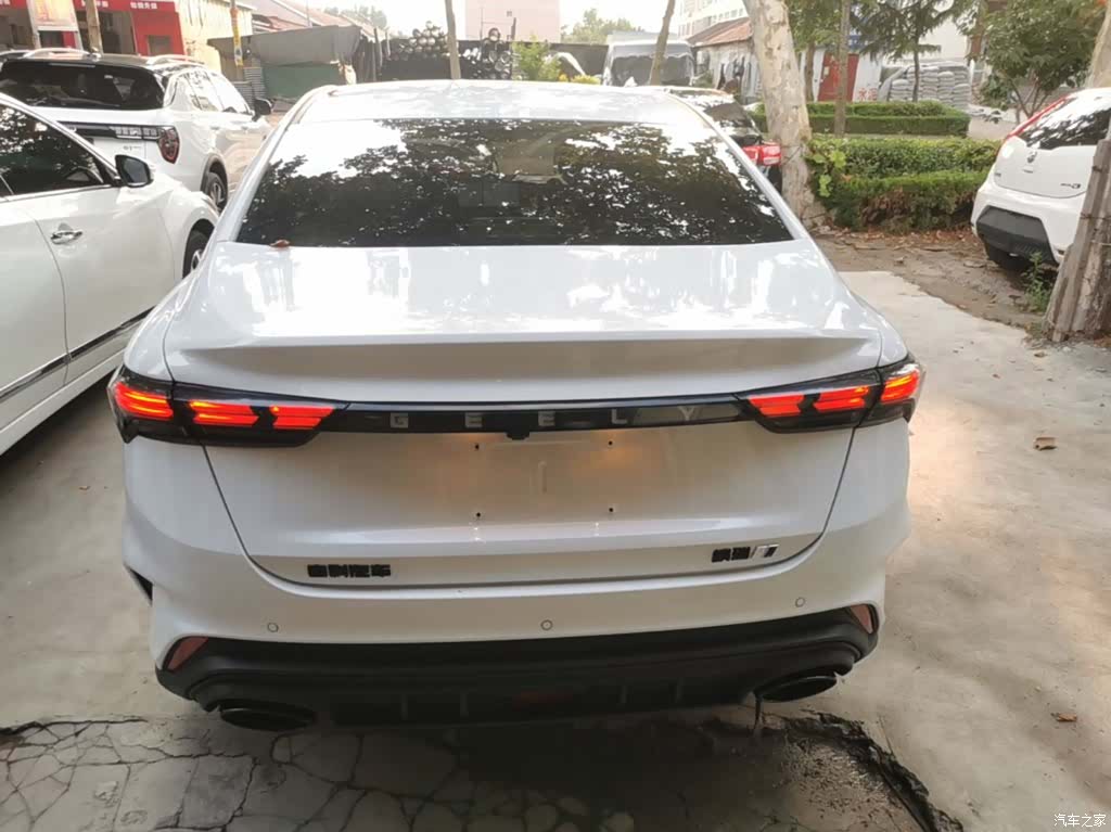 Geely Binray, 2023 6