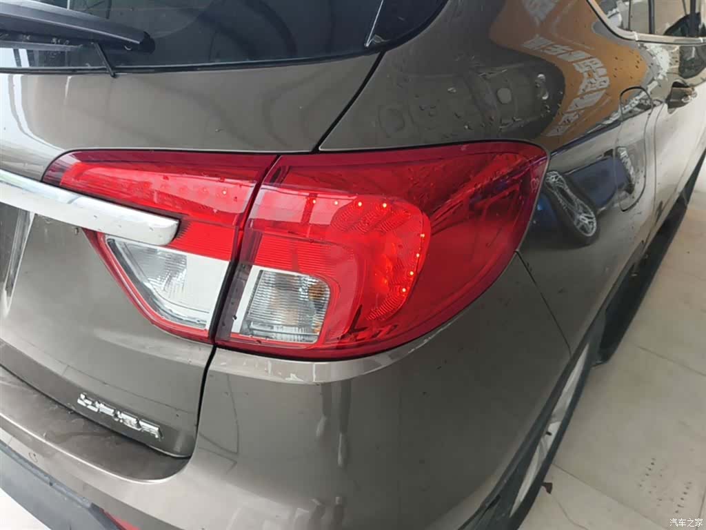 Buick Envision Plus, 2017 8