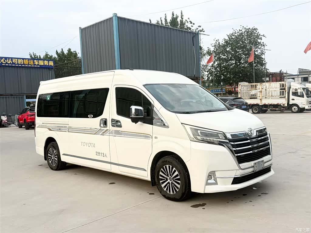 HIACE 13, 2022 16
