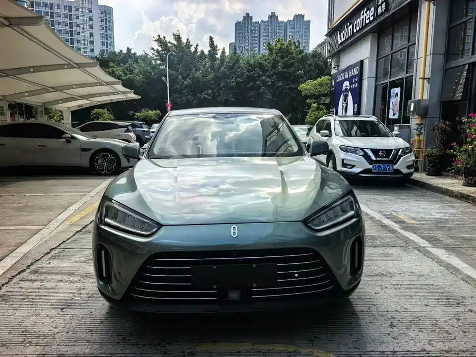 AITO Ask the world M5