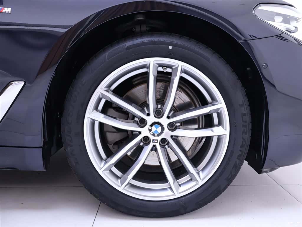 BMW 5 Series, 2020 6