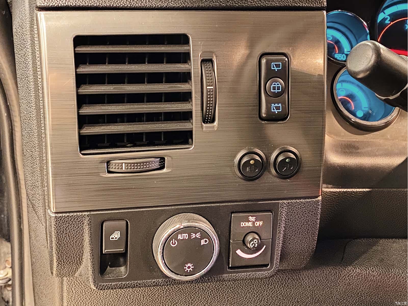 Hummer H2, 2010 12