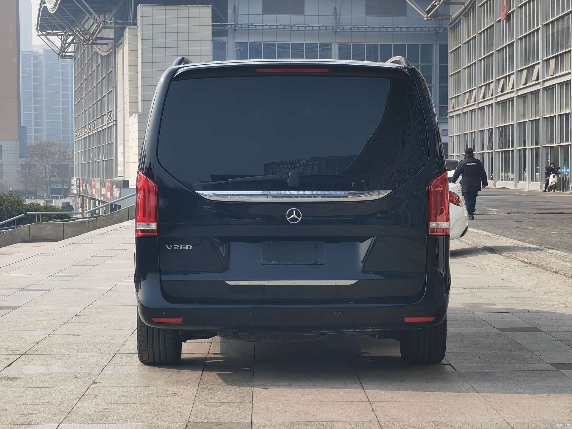 Mercedes-Benz V-Class, 2019 3