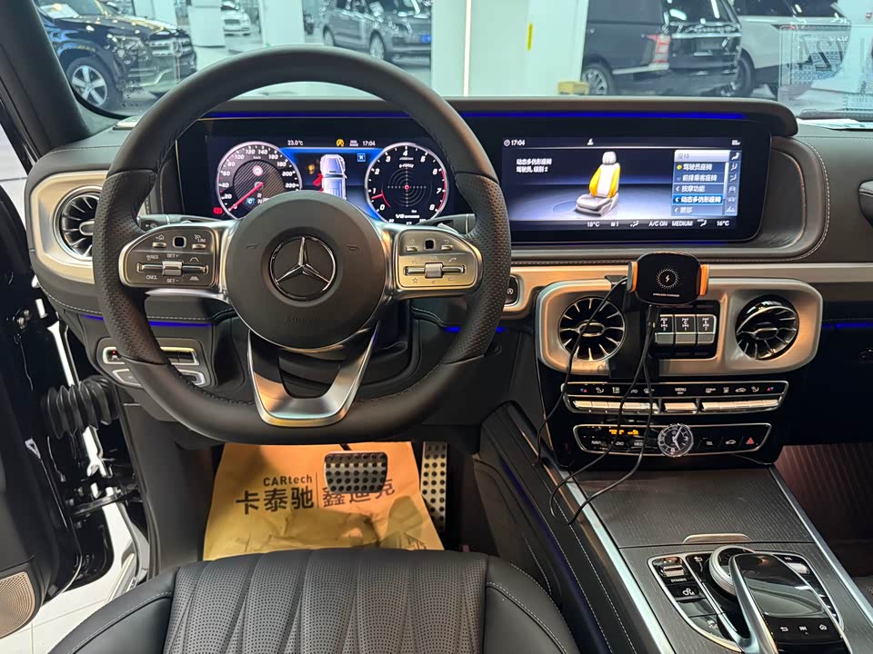 Mercedes-Benz G-class