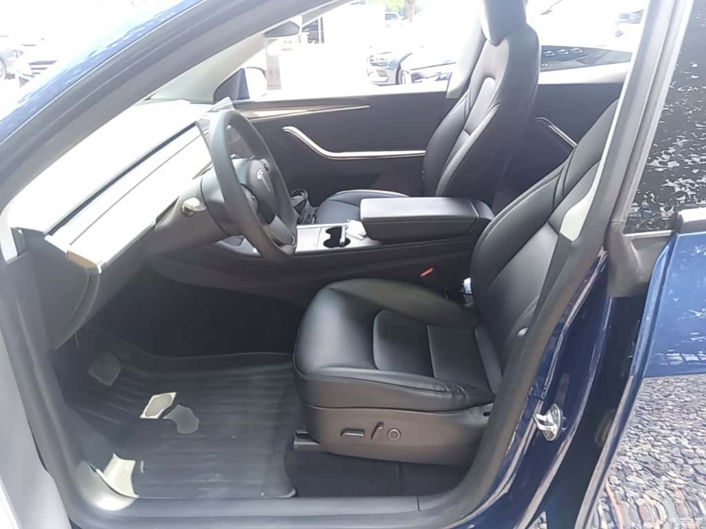 Tesla Model Y, 2021 15
