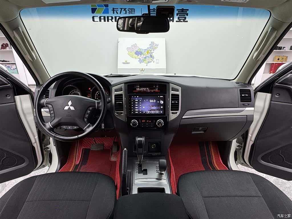 Mitsubishi Pajero, 2020 9