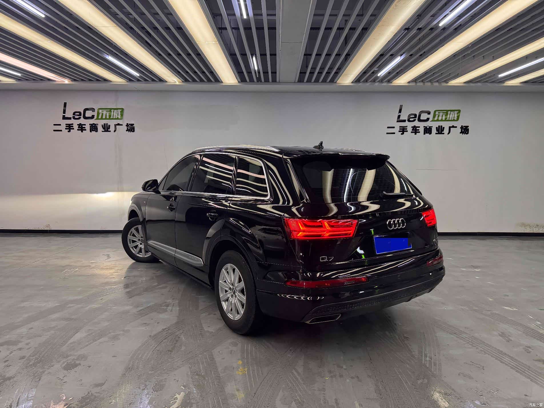 Audi Q7, 2019 6