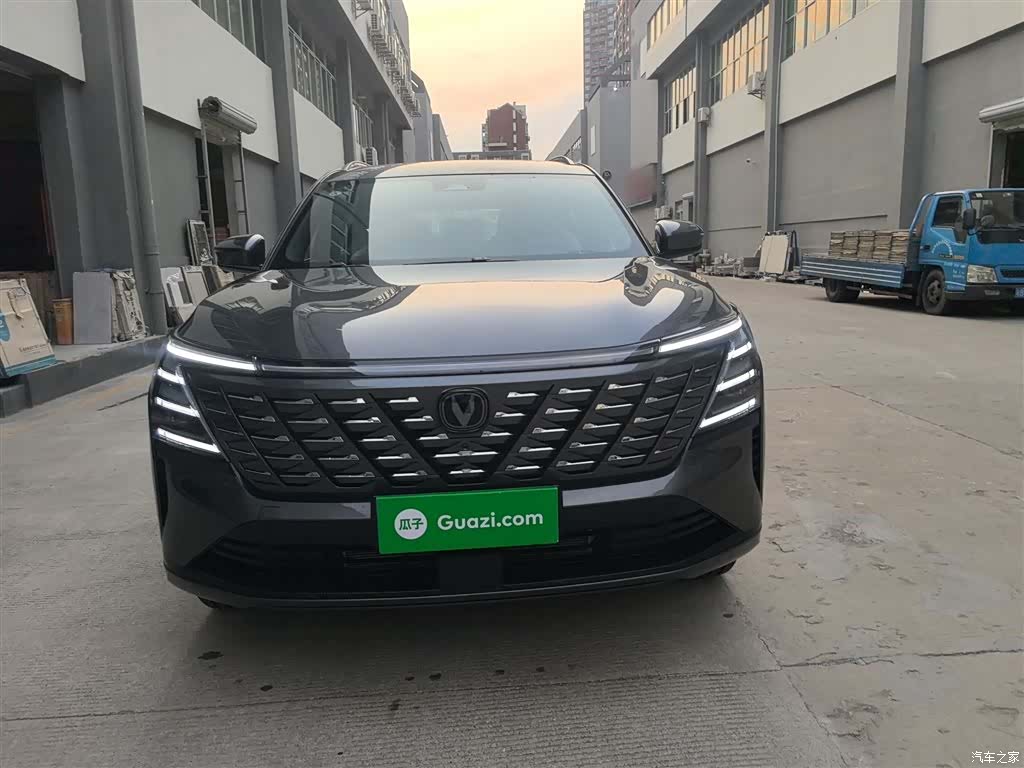Changan CS75, 2026 3