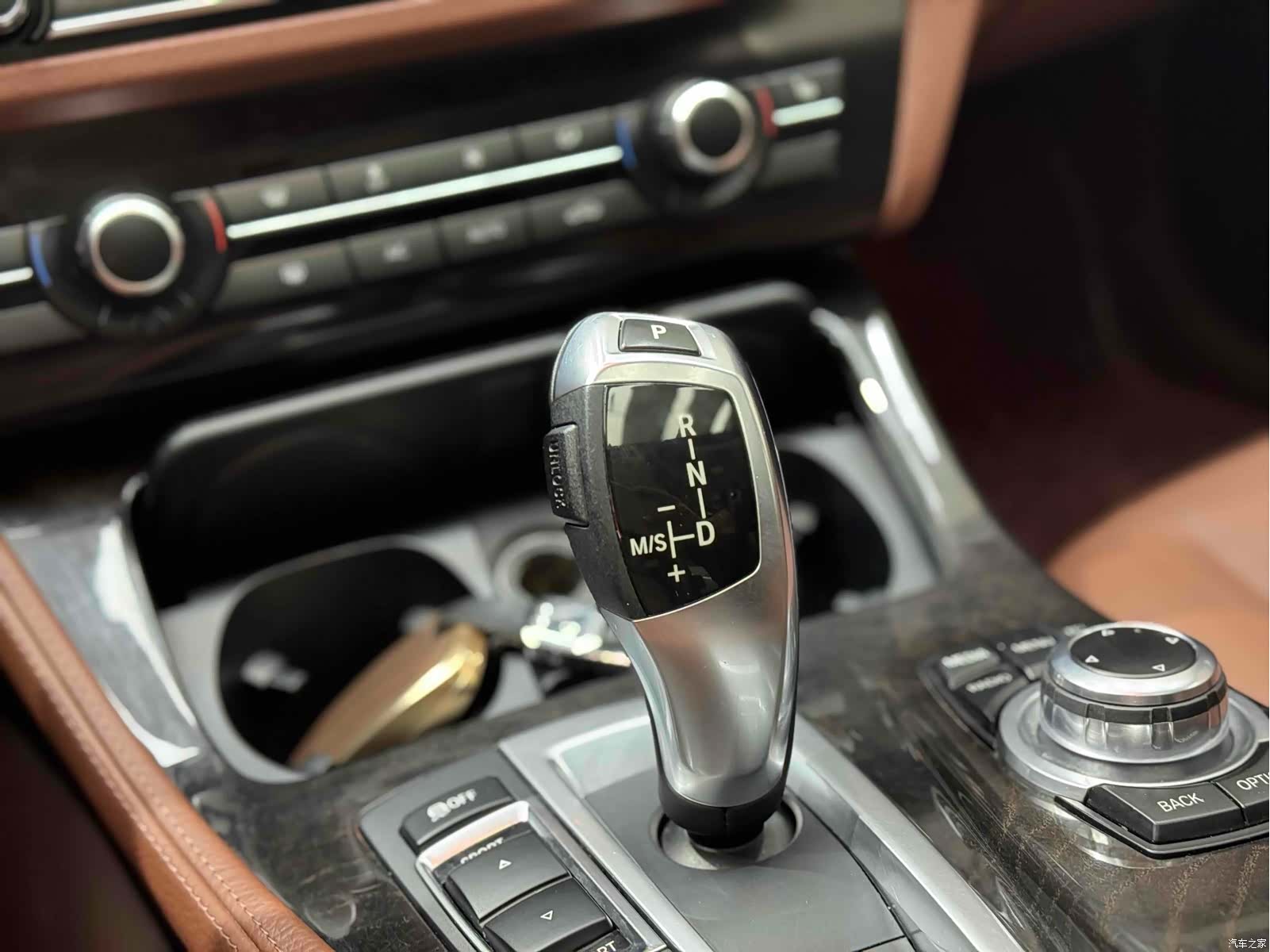 BMW 5 Series, 2016 25