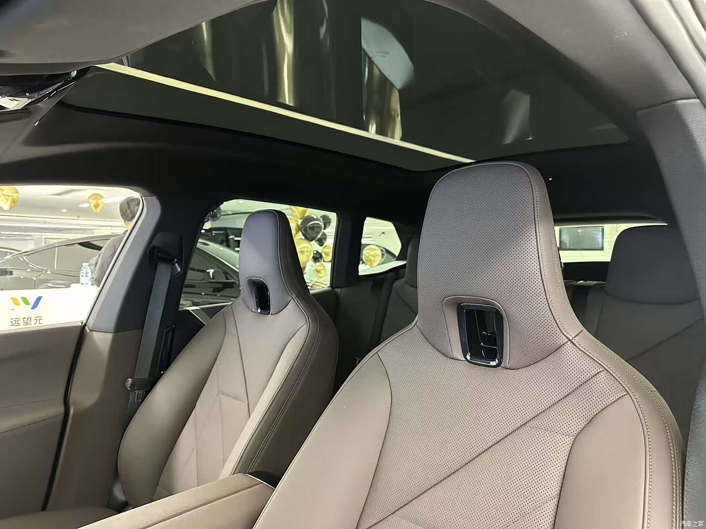BMW iX, 2024 9