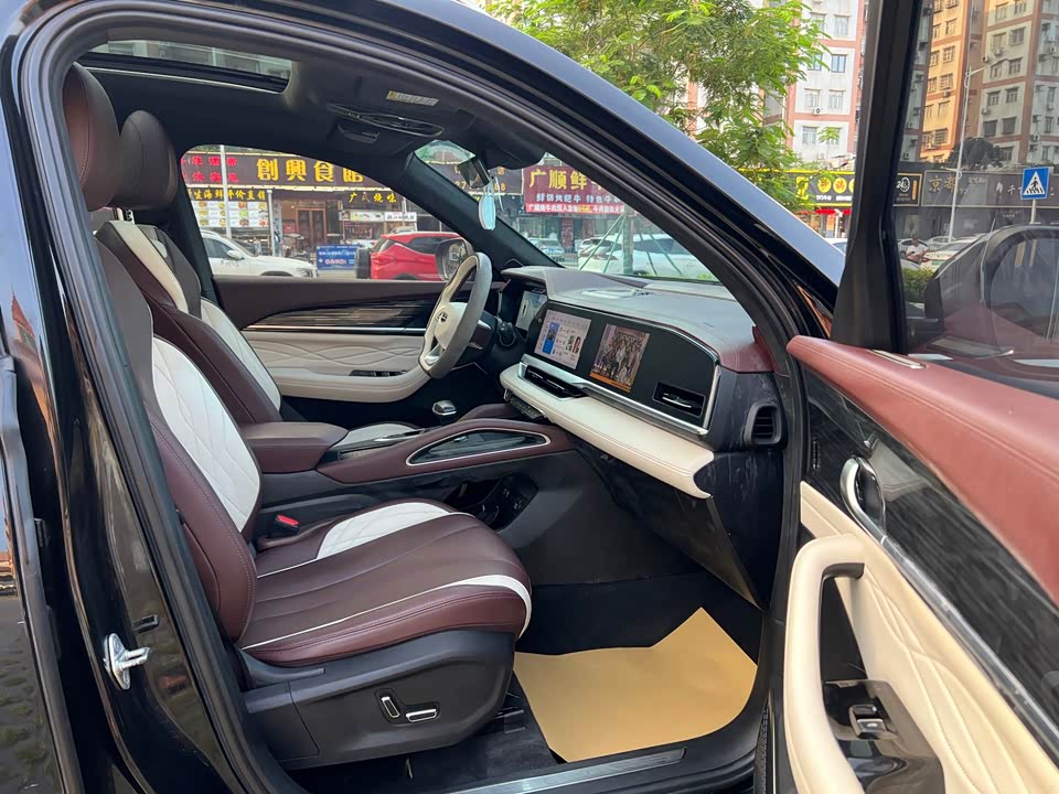 Geely Monjaro