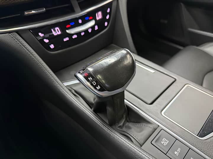 Cadillac CT6 2017 28T Люкс