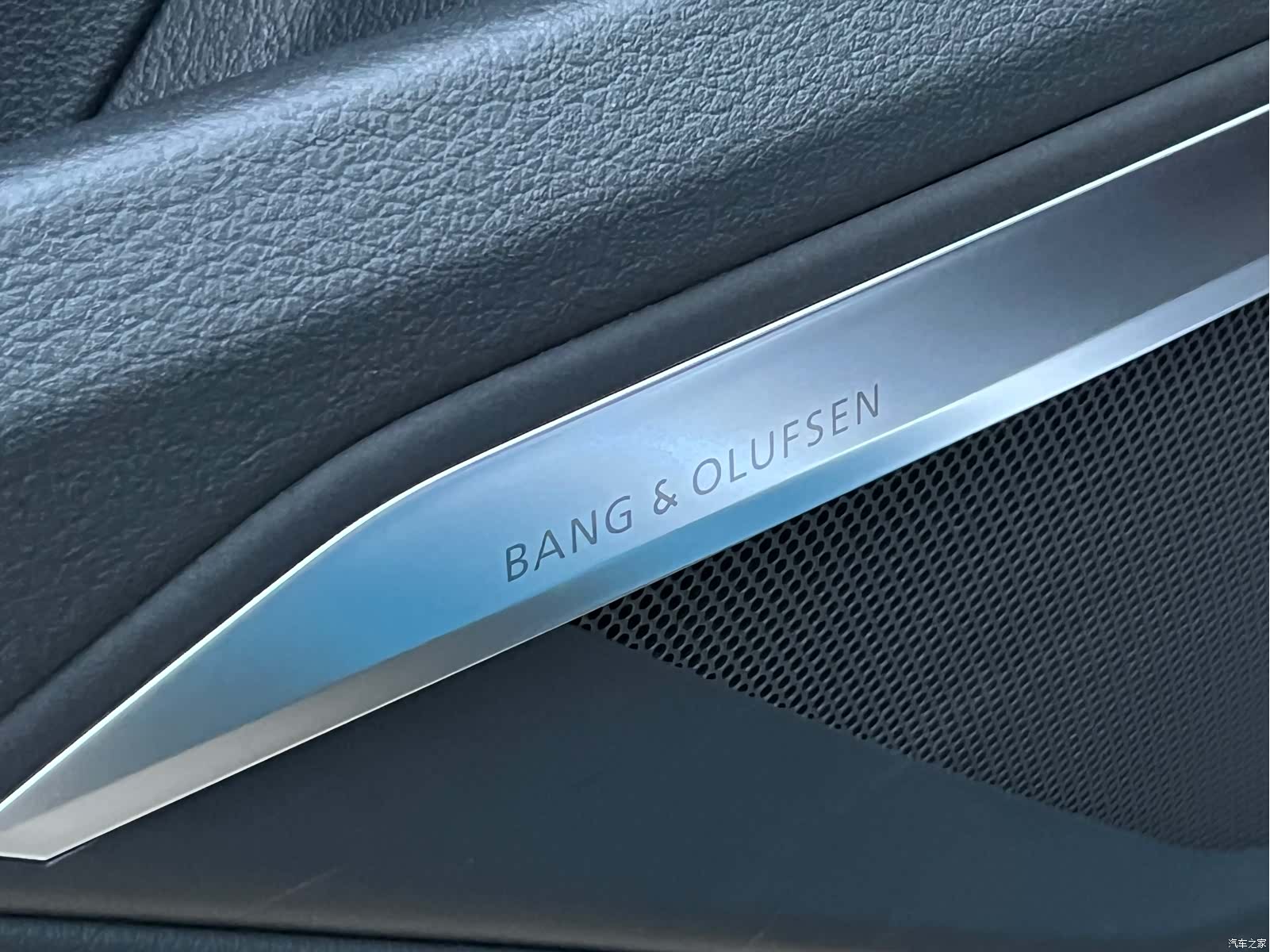 Audi e-tron, 2022 14