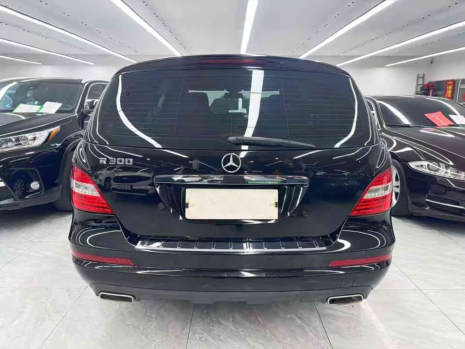 Mercedes-Benz R-class