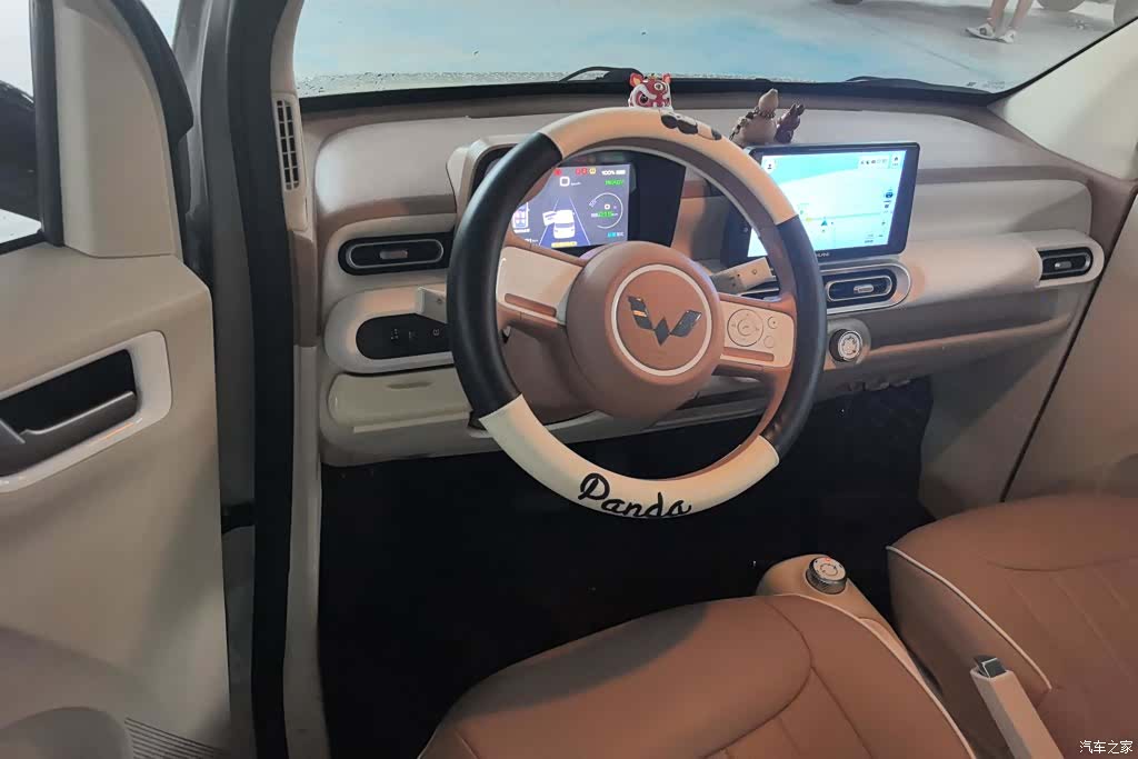 Wuling MINIEV, 2025 12