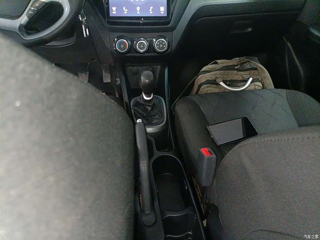 Kia K2, 2015 14