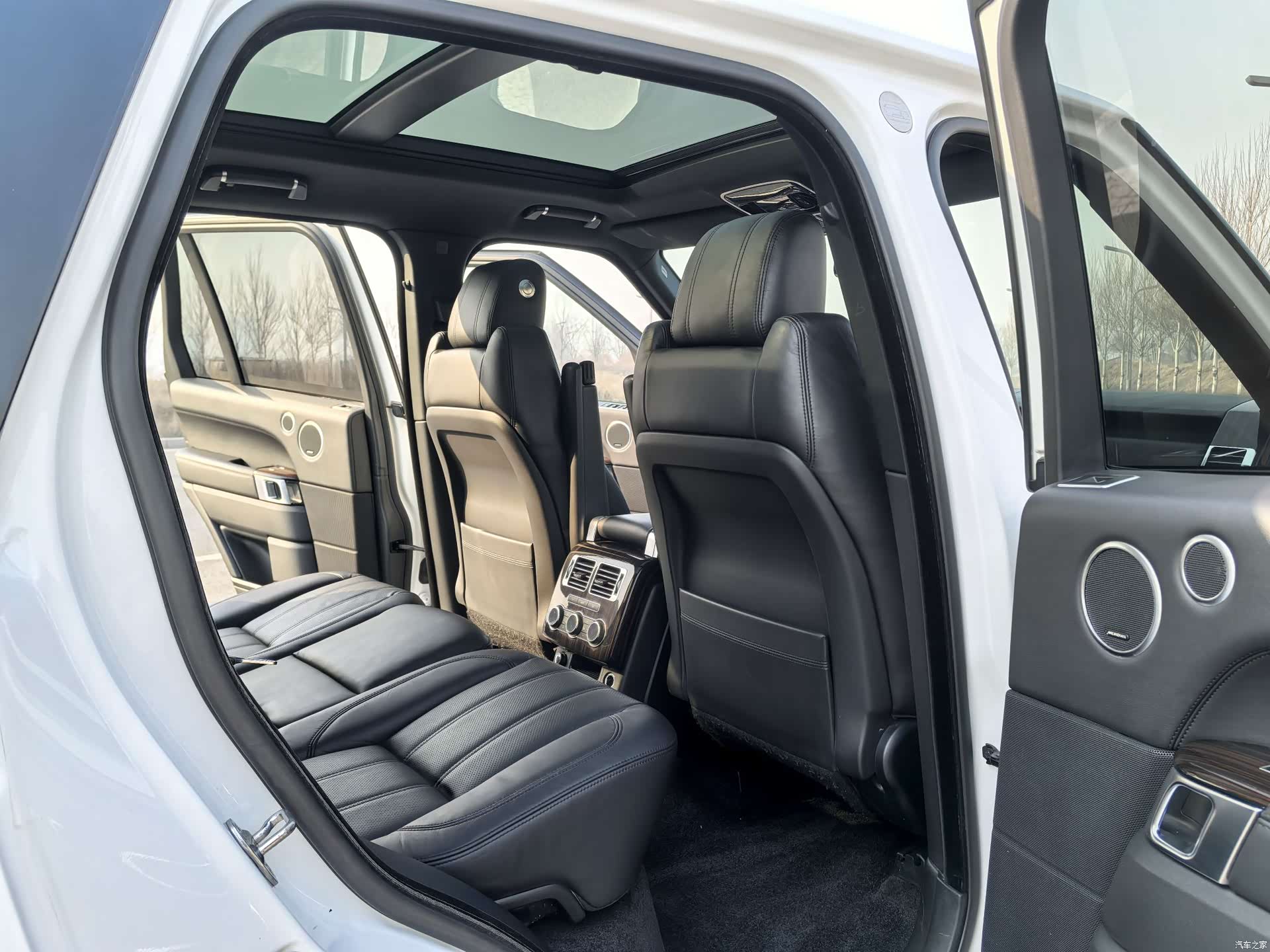 Land Rover Range Rover, 2015 15