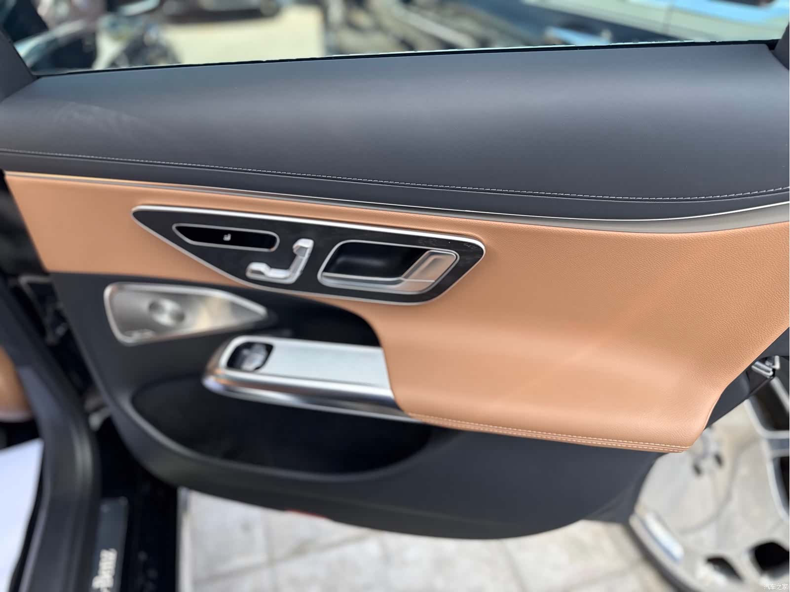 Mercedes-Benz E-Class, 2024 16