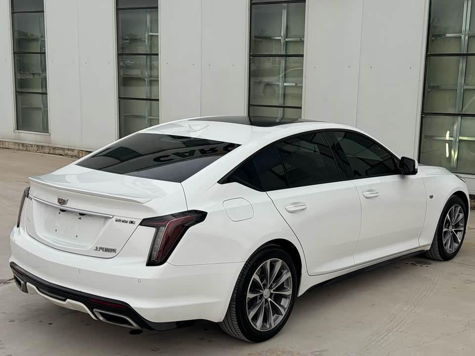 Cadillac CT5