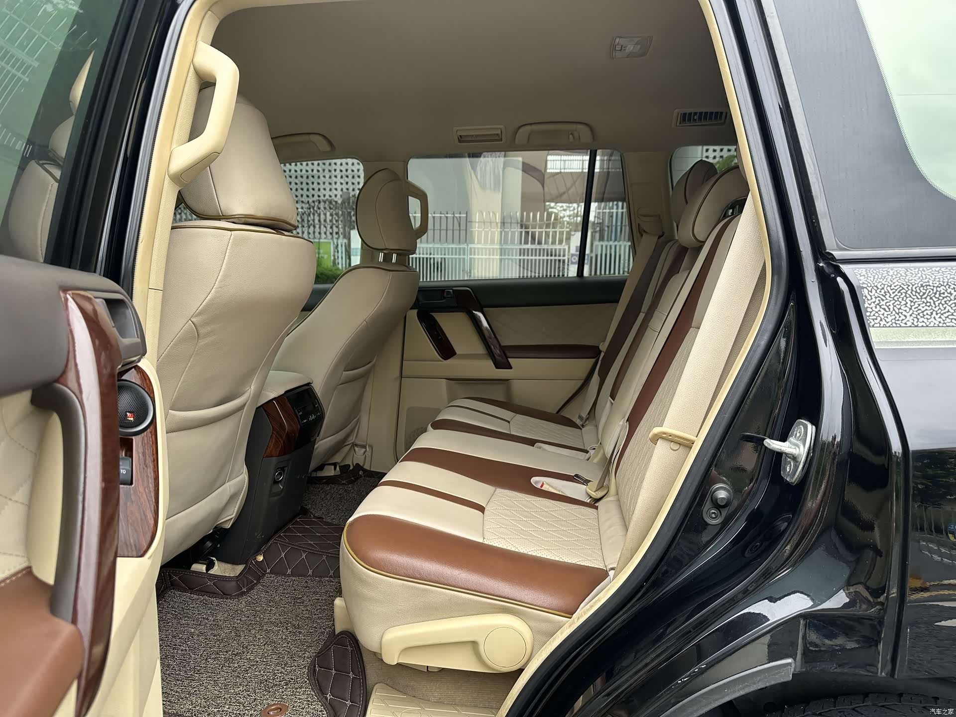Toyota Prado, 2014 16