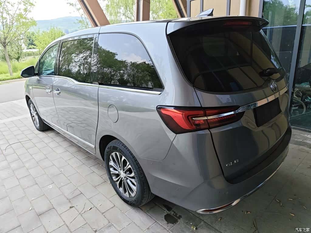 Buick GL8, 2021 все фото