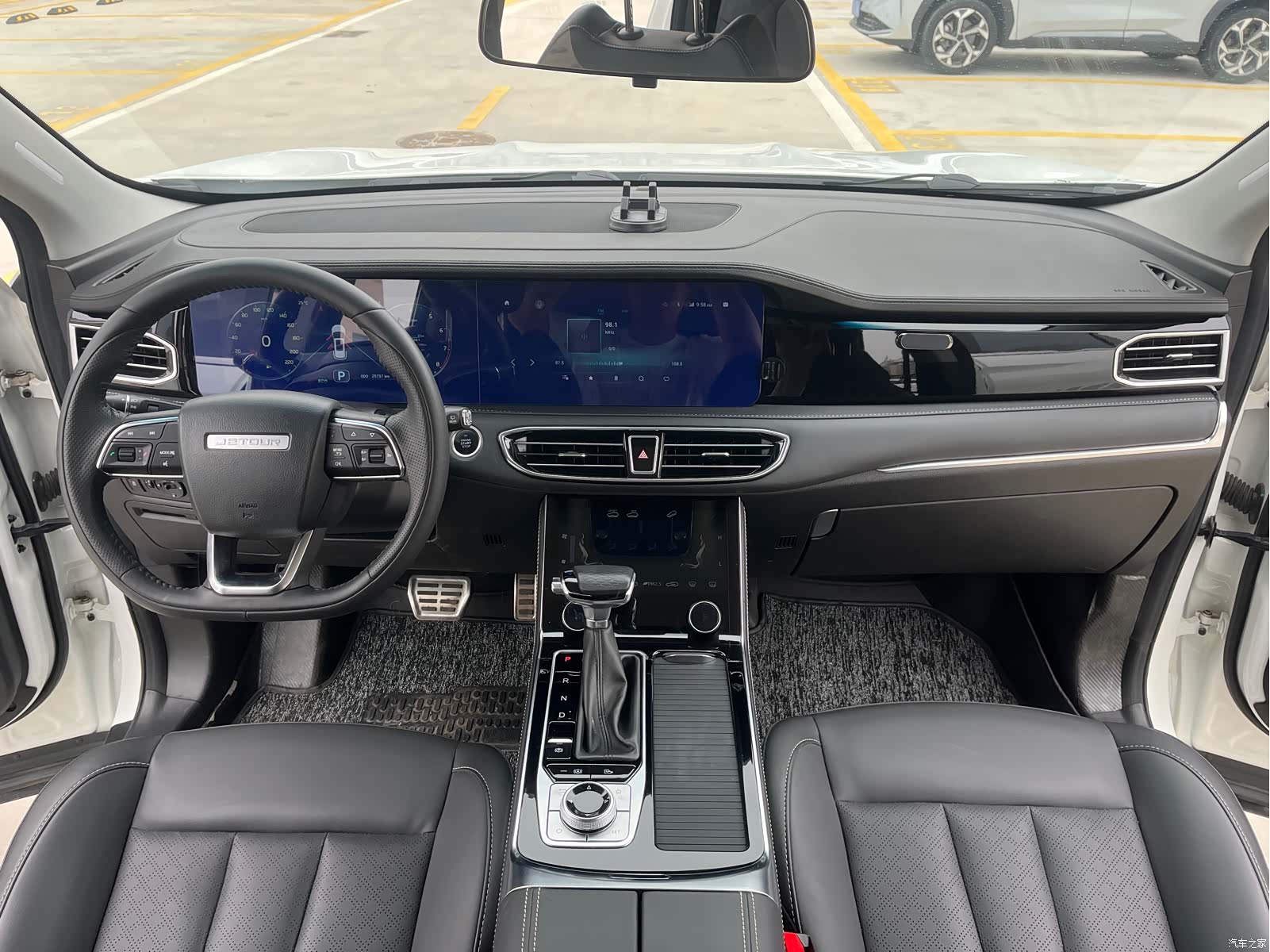 Jetour X90, 2021 10