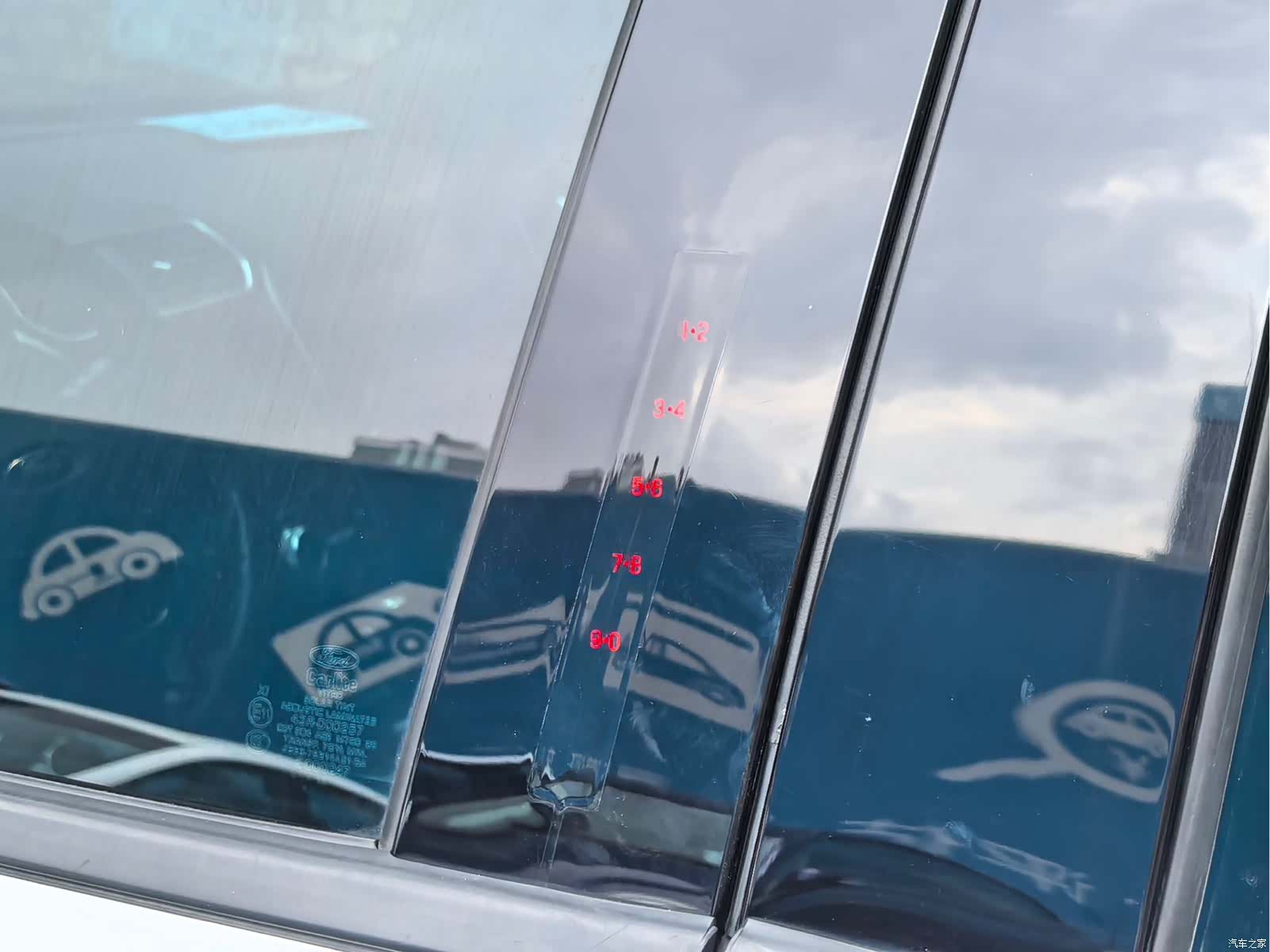 Ford Explorer, 2019 12
