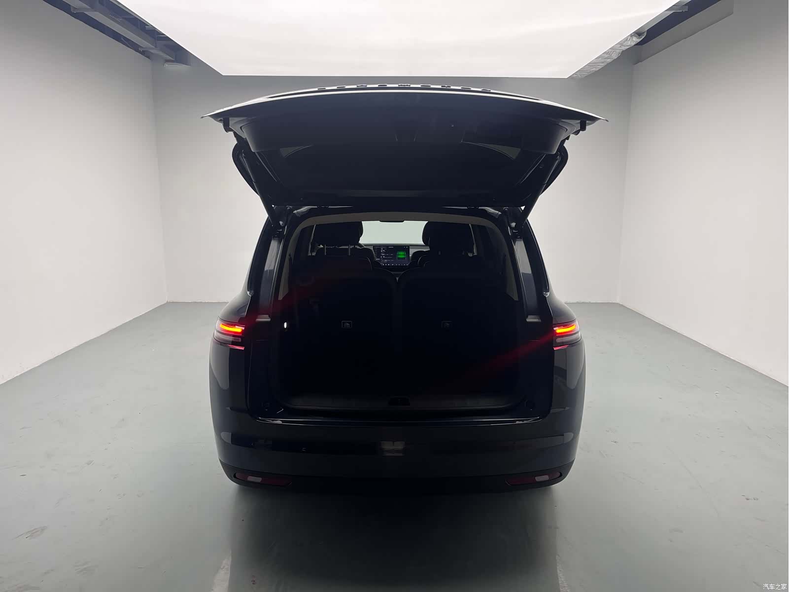 Leapmotor C16, 2025 12